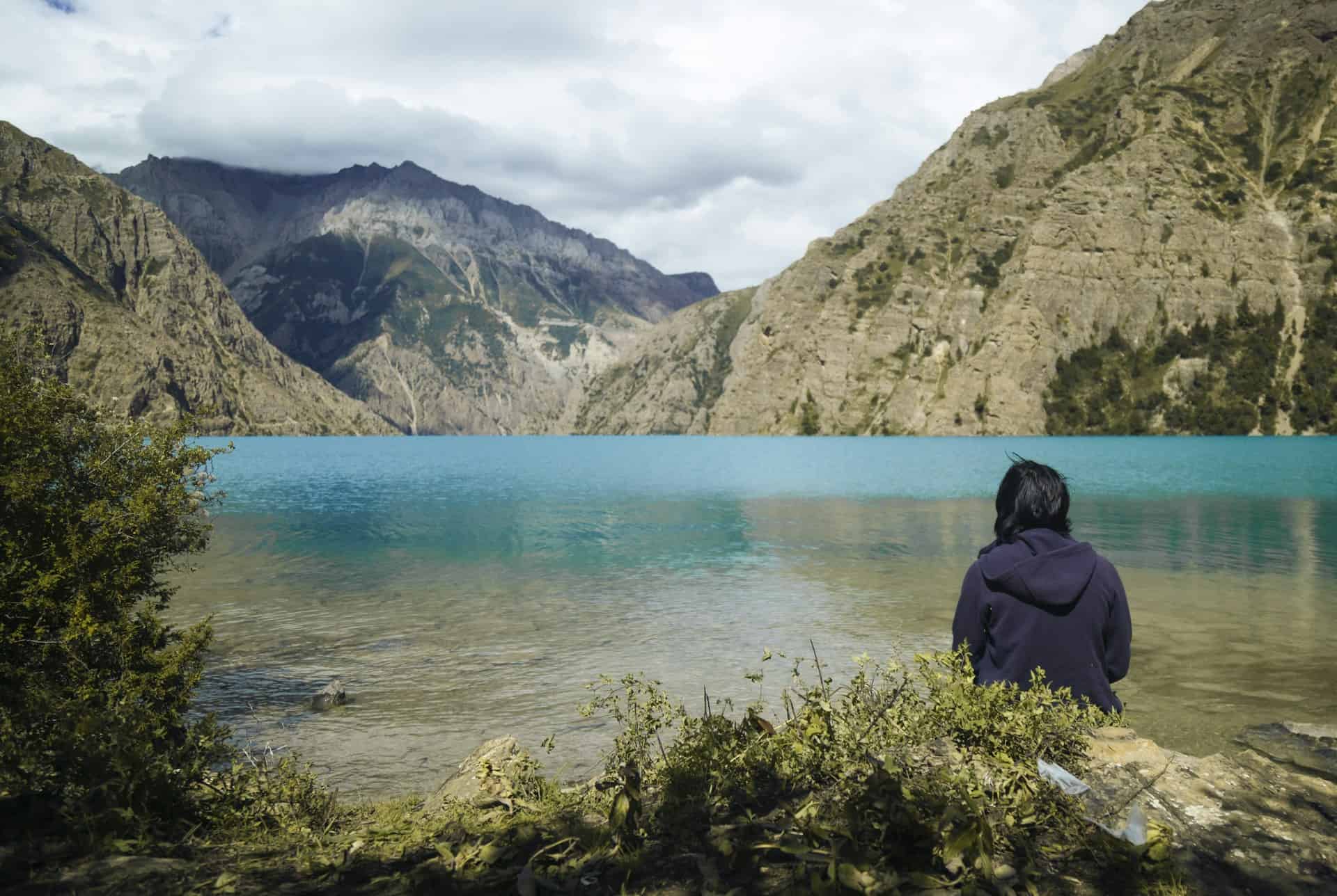 Shey Phoksundo: Clear Blue Waters, a Meandering River, and Lush Greenery